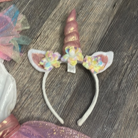 Unicorn rainbow Halloween costume for girls - Picture 4 of 8